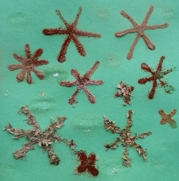 PHOTO: Spice holiday card: snowflakes.